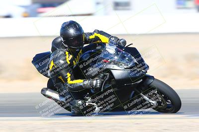 media/Jan-08-2022-SoCal Trackdays (Sat) [[1ec2777125]]/Turn 15 Inside (950am)/